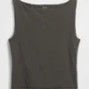 Camiseta sin mangas corta de punto tupido con cuello barco