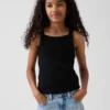 Camiseta sin mangas infantil de cuello cuadrado con canalé