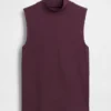 Camiseta sin mangas moderna con cuello alto