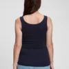 Camiseta sin mangas moderna de premamá