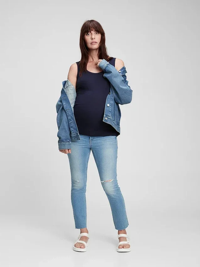 Camiseta sin mangas moderna de premamá