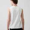 Camiseta sin mangas tipo «muscle»