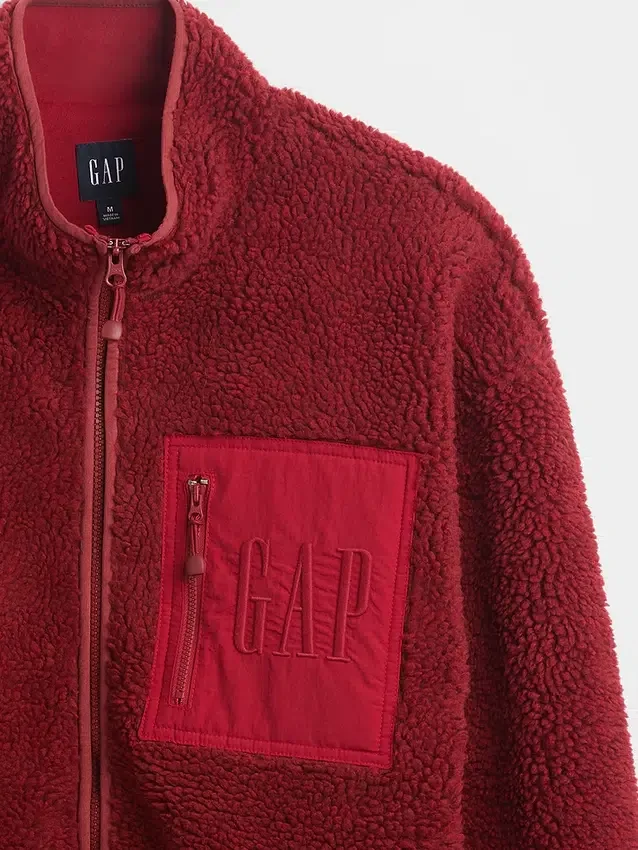 Chaqueta con cremallera oversize de sherpa reciclado y logotipo