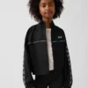 Chaqueta cortavientos con logo de corte holgado para niños