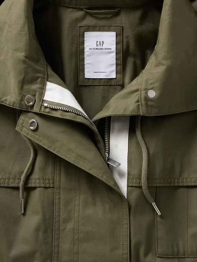 Chaqueta parka GAP × Victoria Beckham