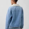 Chaqueta vaquera con cuello chal y forro de sherpa