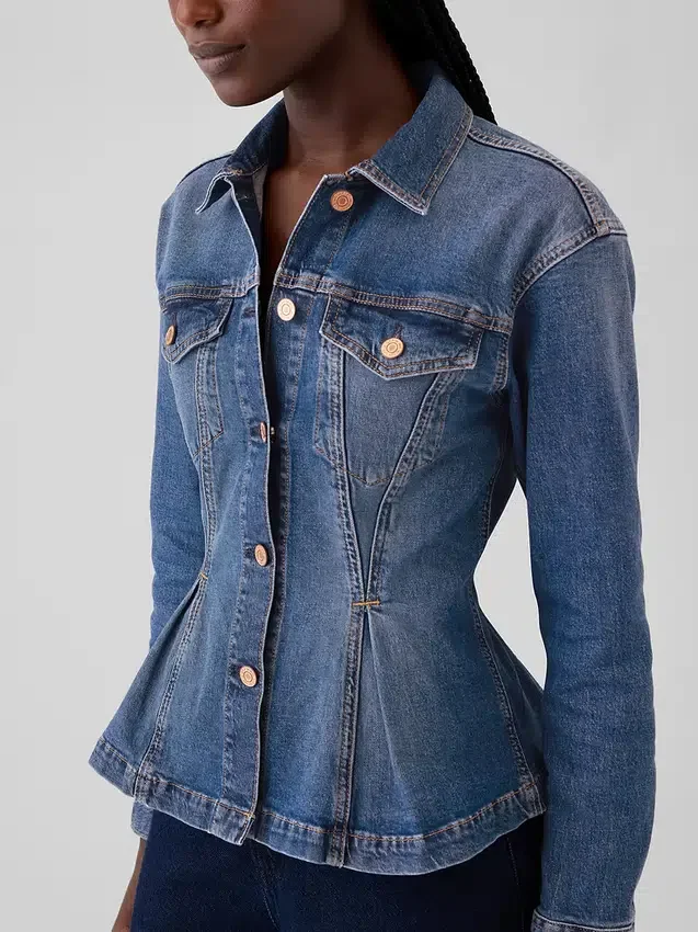 Chaqueta vaquera entallada