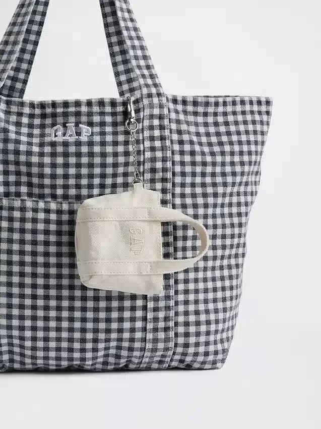 Colgante para bolso de tela con logotipo