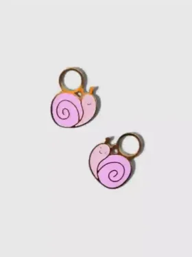 Colgantes de caracol de Pierced Co para pendientes tipo «huggie»