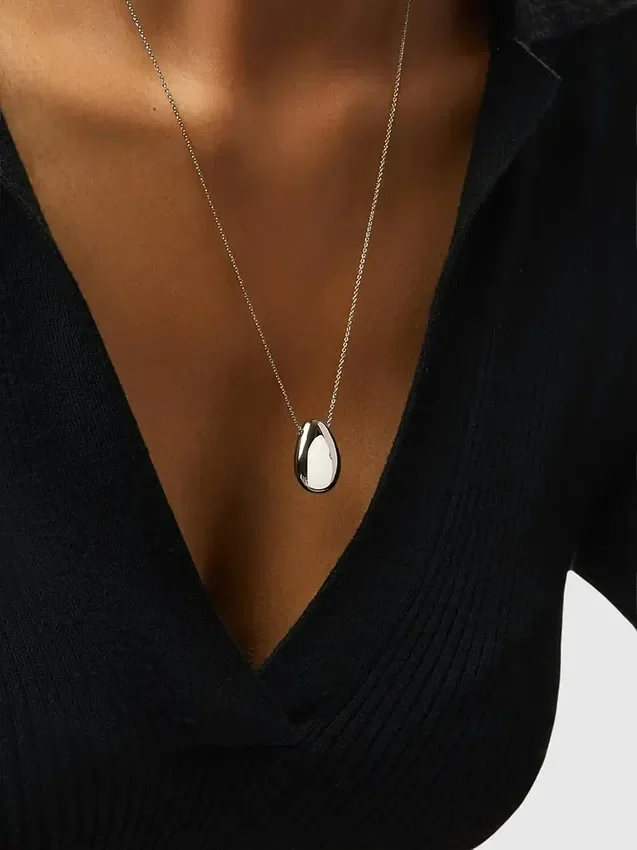 Collar «Mini Pebble» de plata de Ana Luisa