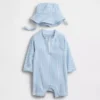Conjunto de baño con camiseta protectora para bebé