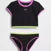 Conjunto de baño de dos piezas con camiseta protectora para niños