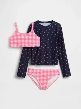 Conjunto de baño de tres piezas con camiseta de protección solar para niños