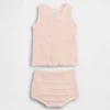 Conjunto de camiseta sin mangas y pantalones cortos de ganchillo para bebé
