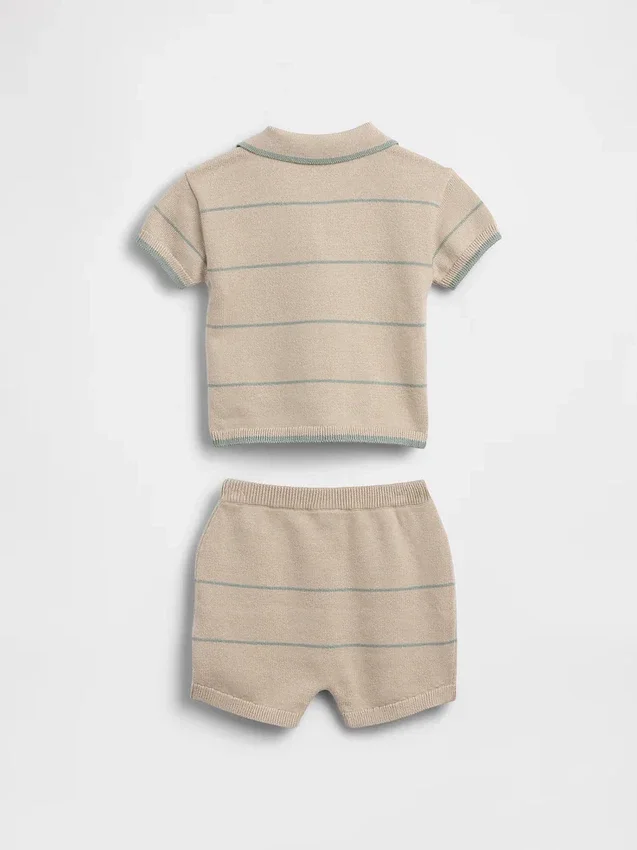 Conjunto de jerséis y pantalones cortos a rayas para bebé