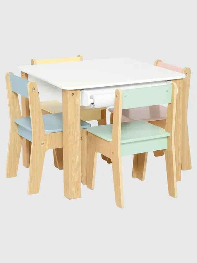 Conjunto de mesa y 4 sillas para niños pequeños