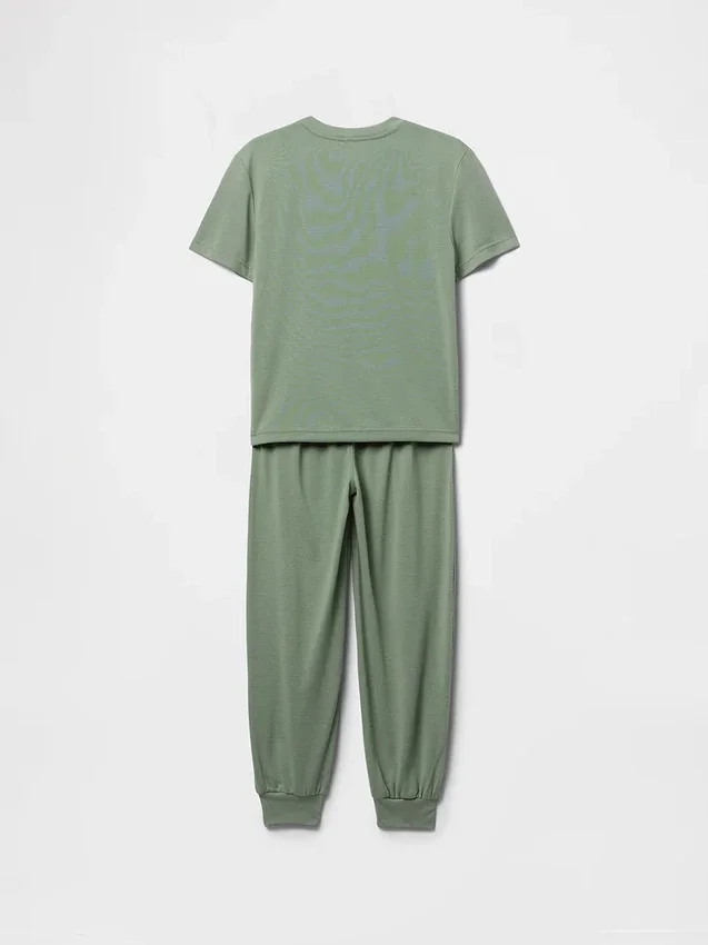 Conjunto de pijama con pantalones de chándal reciclados para niños