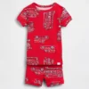 Conjunto de pijama de pantalones cortos de algodón orgánico cepillado con diseño de camión de bomberos para bebés y niños pequeños