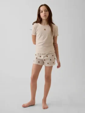 Conjunto de pijama infantil de punto acanalado reciclado con el oso Brannan en pantalones cortos