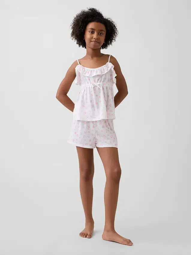 Conjunto de pijama infantil reciclado con camiseta de tirantes con volantes y pantalones cortos