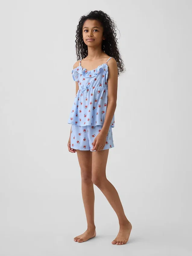 Conjunto de pijama infantil reciclado con camiseta de tirantes con volantes y pantalones cortos
