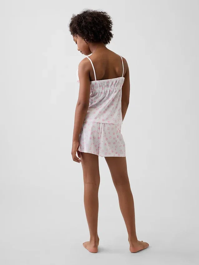 Conjunto de pijama infantil reciclado con camiseta de tirantes con volantes y pantalones cortos