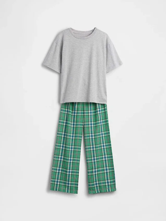 Conjunto de pijama reciclado para niños