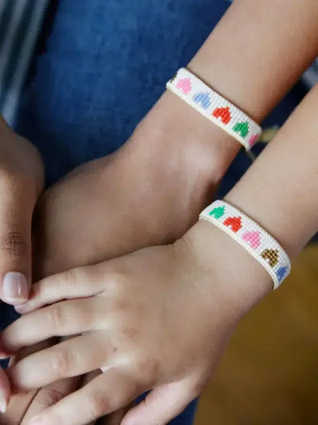 Conjunto de pulseras «Rainbow Hearts» de Hart Mini and Me