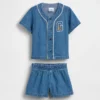 Conjunto de vaqueros estilo universitario para bebé