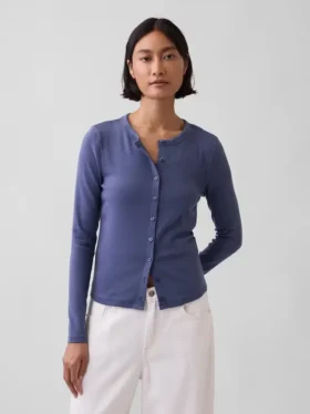 Cárdigan moderno de cuello redondo