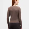 Cárdigan moderno de cuello redondo