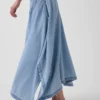 Falda midi de denim con corte en forma de pañuelo
