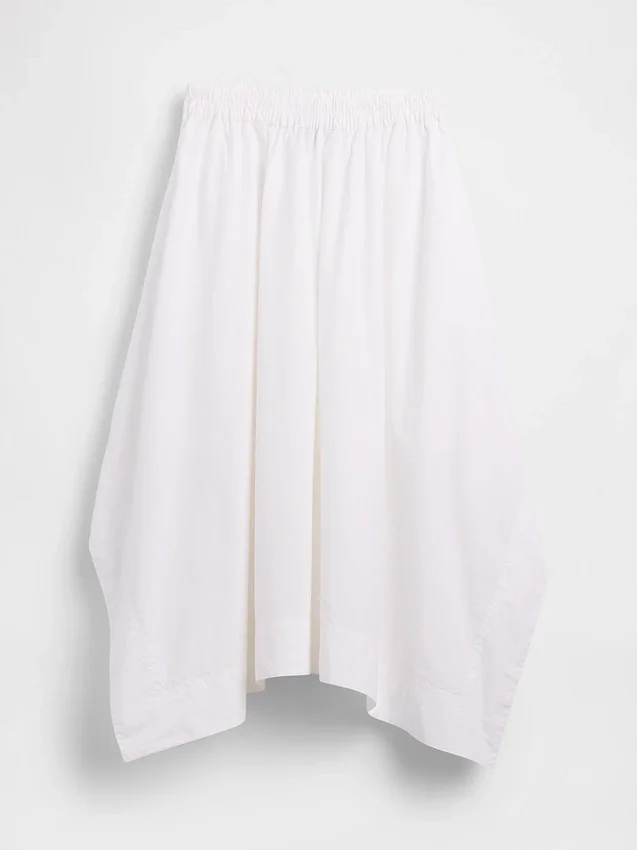 Falda midi de popelín con bajo en forma de pañuelo