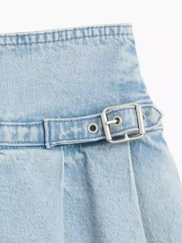 Falda plisada de vaquero para niña