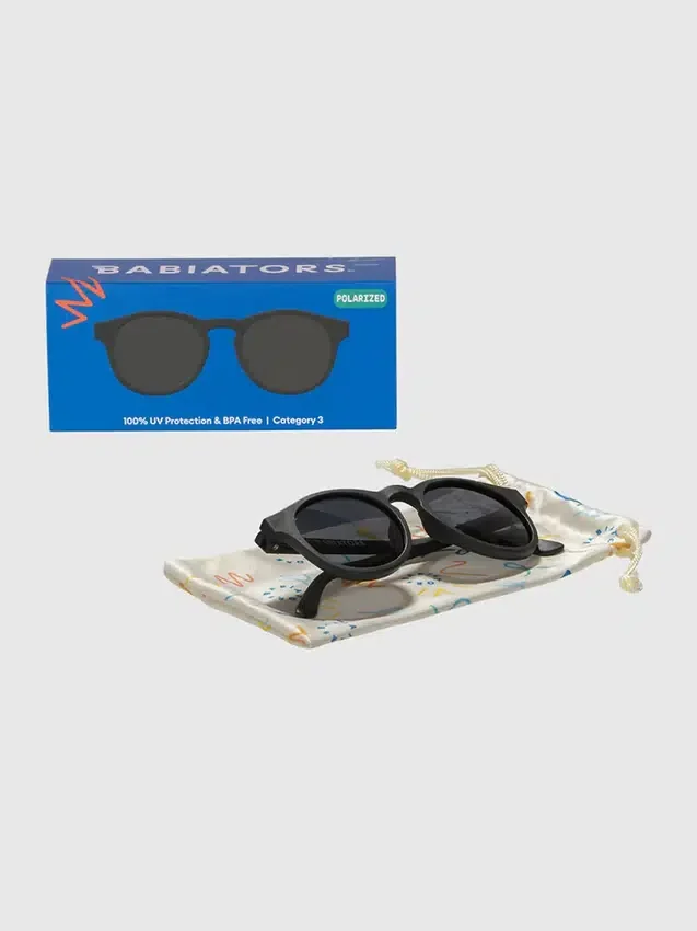 Gafas de sol polarizadas Babiators para niños pequeños y mayores con montura en forma de ojo de cerradura