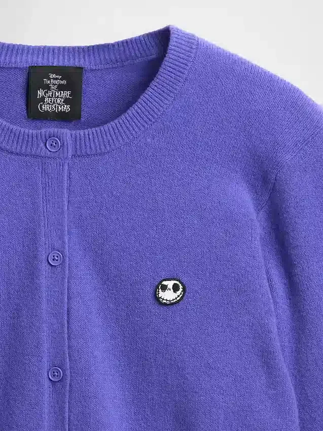 GAP × Disney «Pesadilla antes de Navidad» de Tim Burton: cárdigan CashSoft con calaveras