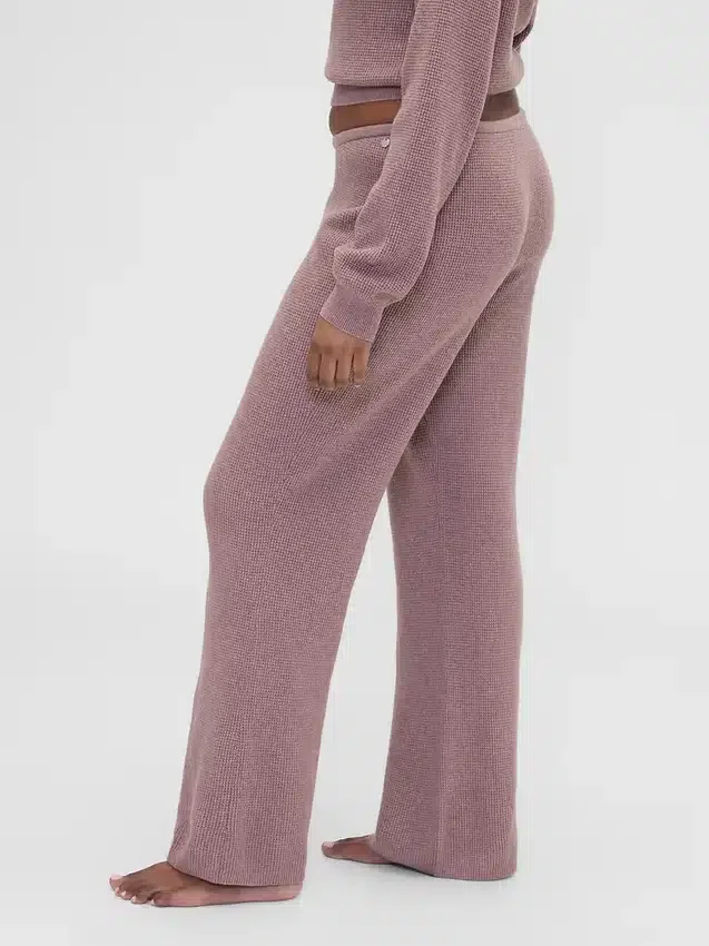 Gap × Summer Fridays: Pantalones acampanados de punto waffle CashSoft