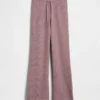 Gap × Summer Fridays: Pantalones acampanados de punto waffle CashSoft