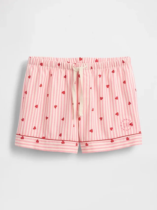 GAP × Summer Fridays: Pantalones cortos de pijama de franela con corazones