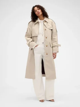 GAP × Victoria Beckham: gabardina