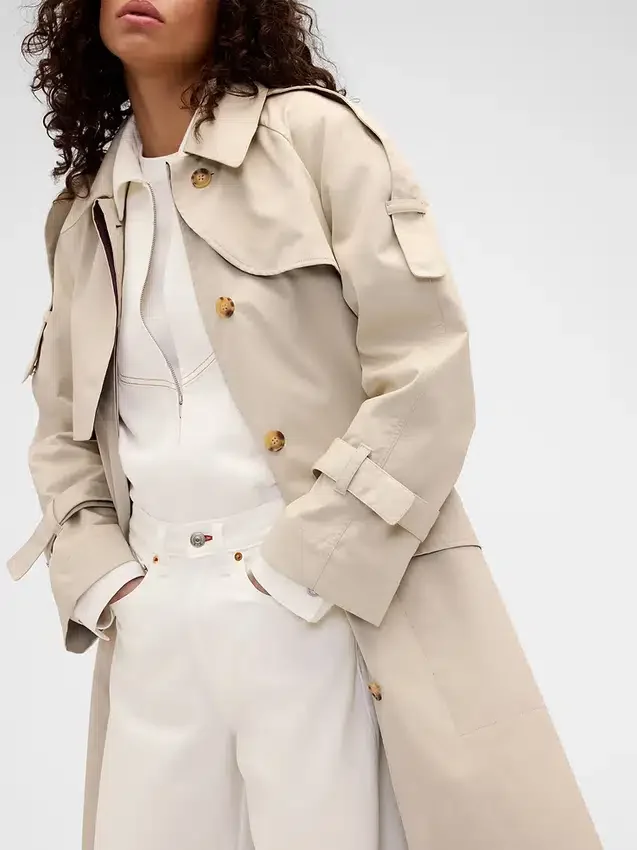 GAP × Victoria Beckham: gabardina