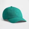 Gorra de béisbol con logotipo desgastado