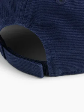 Gorra de béisbol para niños pequeños con el oso Brannan teñida sobre teñido