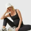 Ingrid e Isabel: mono deportivo largo premamá negro