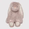 Ivy, la conejita de peluche malva
