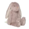 Ivy, la conejita de peluche malva