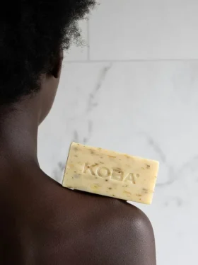 Jabón en pastilla «Soak Me Up» de Koba
