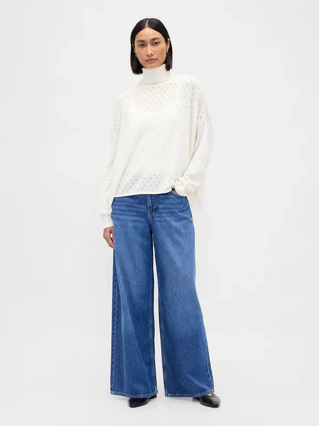 Jersey de cuello alto oversize con punto calado