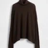 Jersey de cuello alto oversize con punto calado