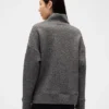 Jersey de cuello de embudo de punto jacquard acolchado GapFit